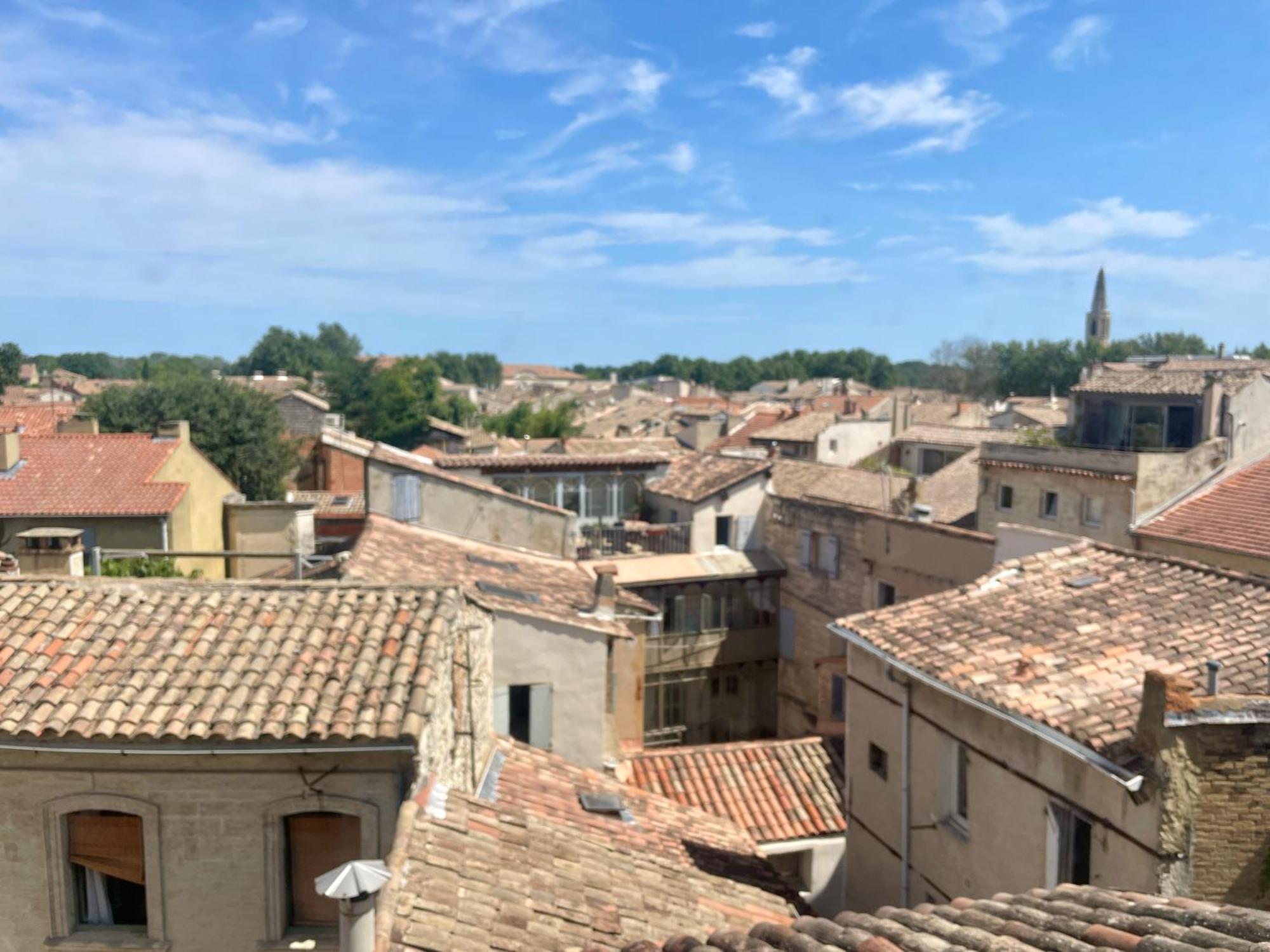 Le Toit D'avignon - Intra-muros - Terrasse Vue Palais Des Papes - Ideal Festival - Climatisation - Wifi Apartment *